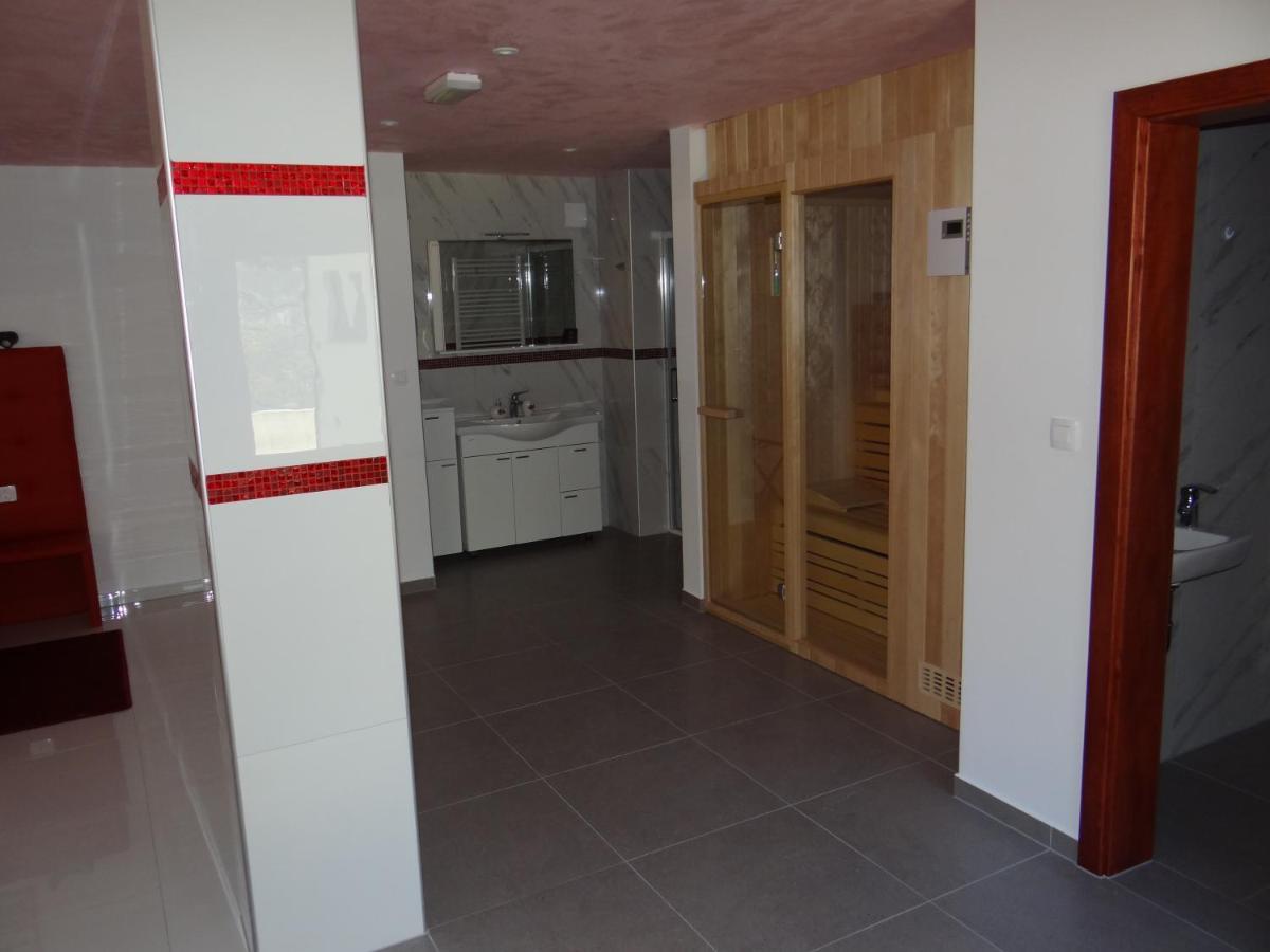 Relax Center Olimian Appartement Podčetrtek Buitenkant foto